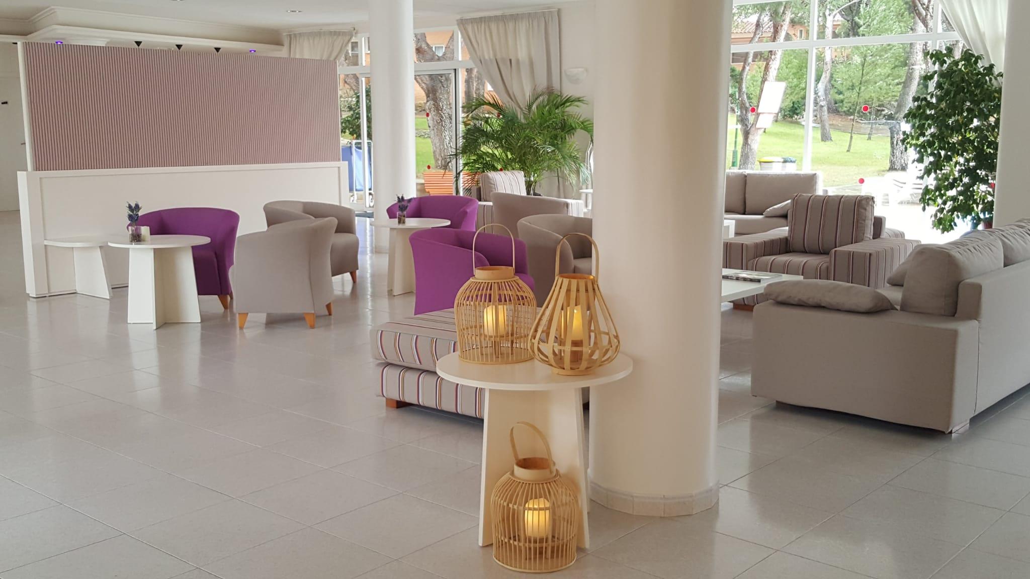 Hotel Xaloc Playa Punta Prima  Bagian luar foto